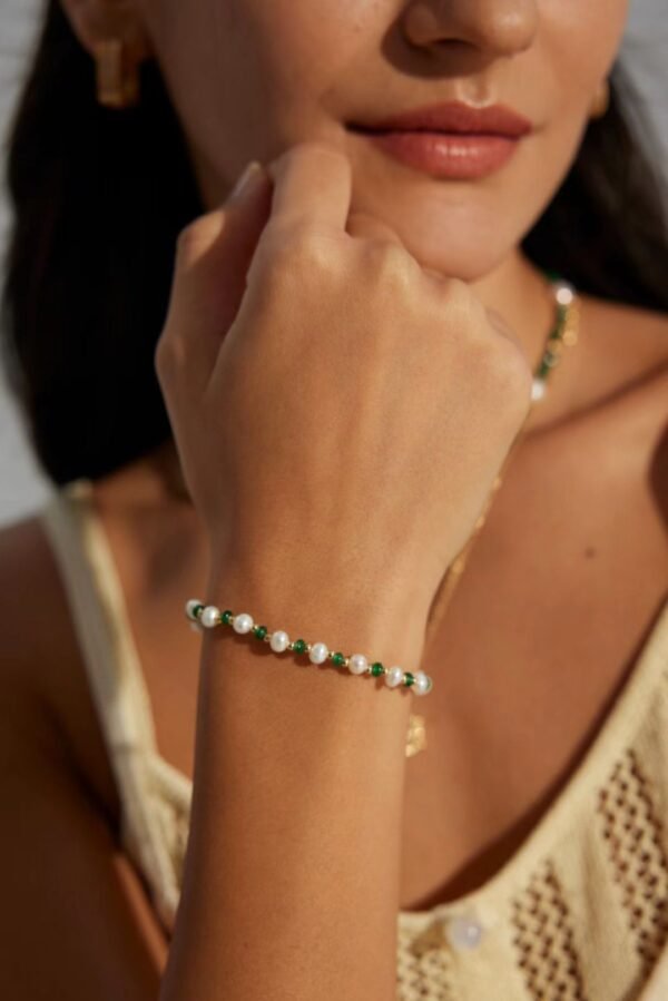 Pearl and Green Gemstone Bracelet